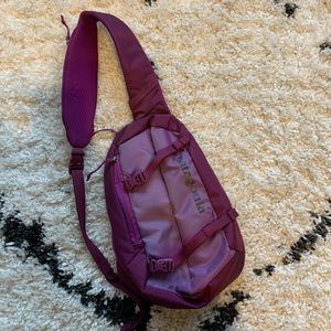 Patagonia Atom Sling Bag